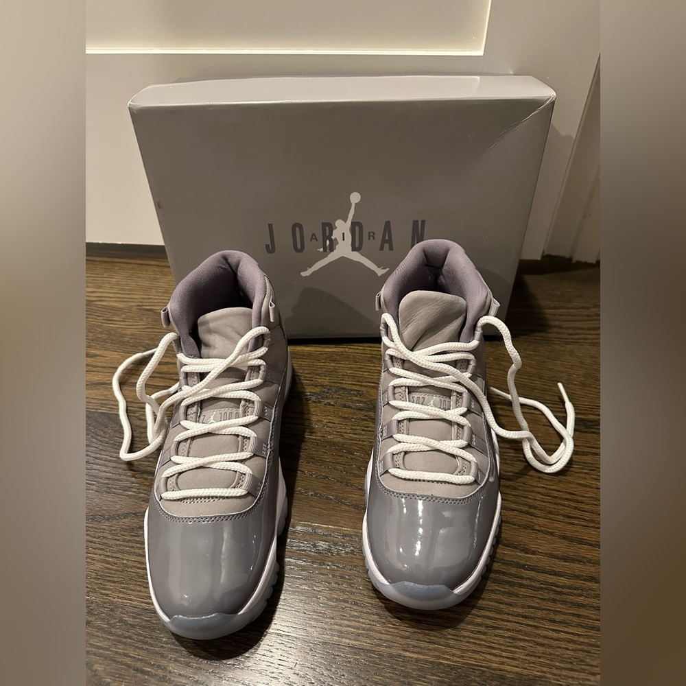 COPY - Air Jordan Men's Gray Sneakers in size 9